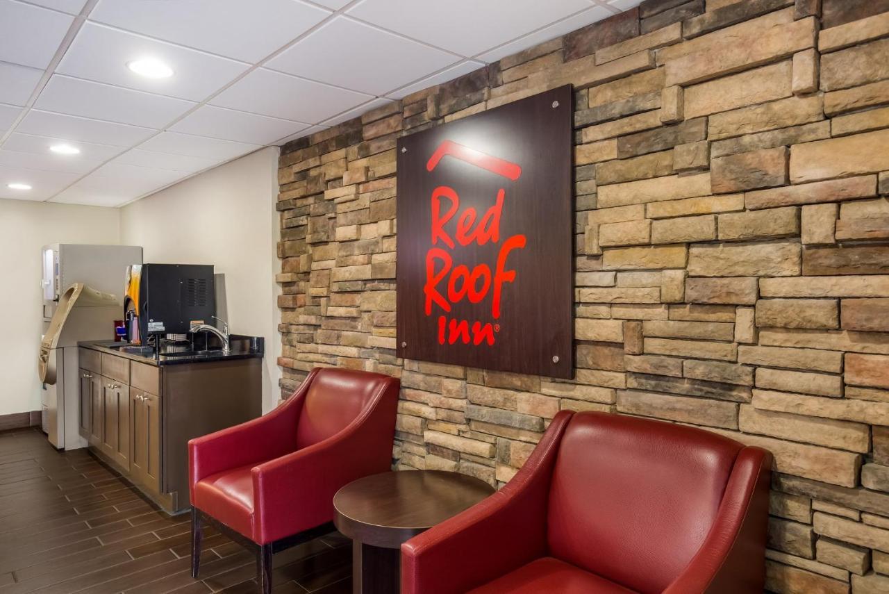 Red Roof South Motel 2*