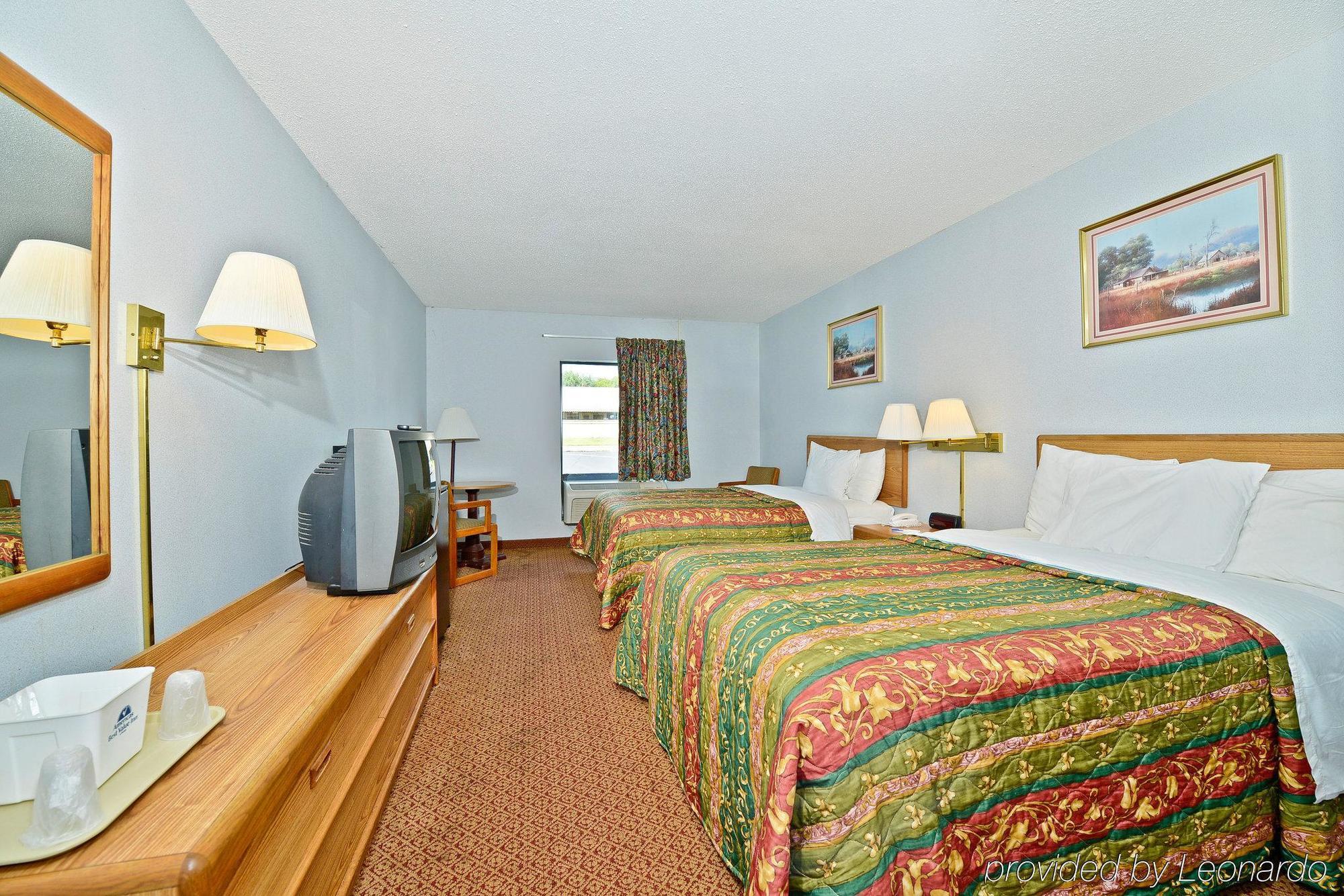 Motel Red Roof South